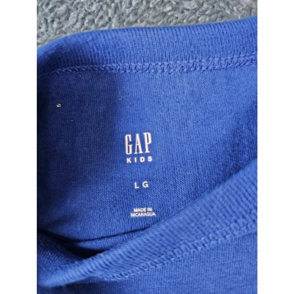 NWT GAP Kids Blue Shark Graphic Long Sleeve T-Shirt Size L